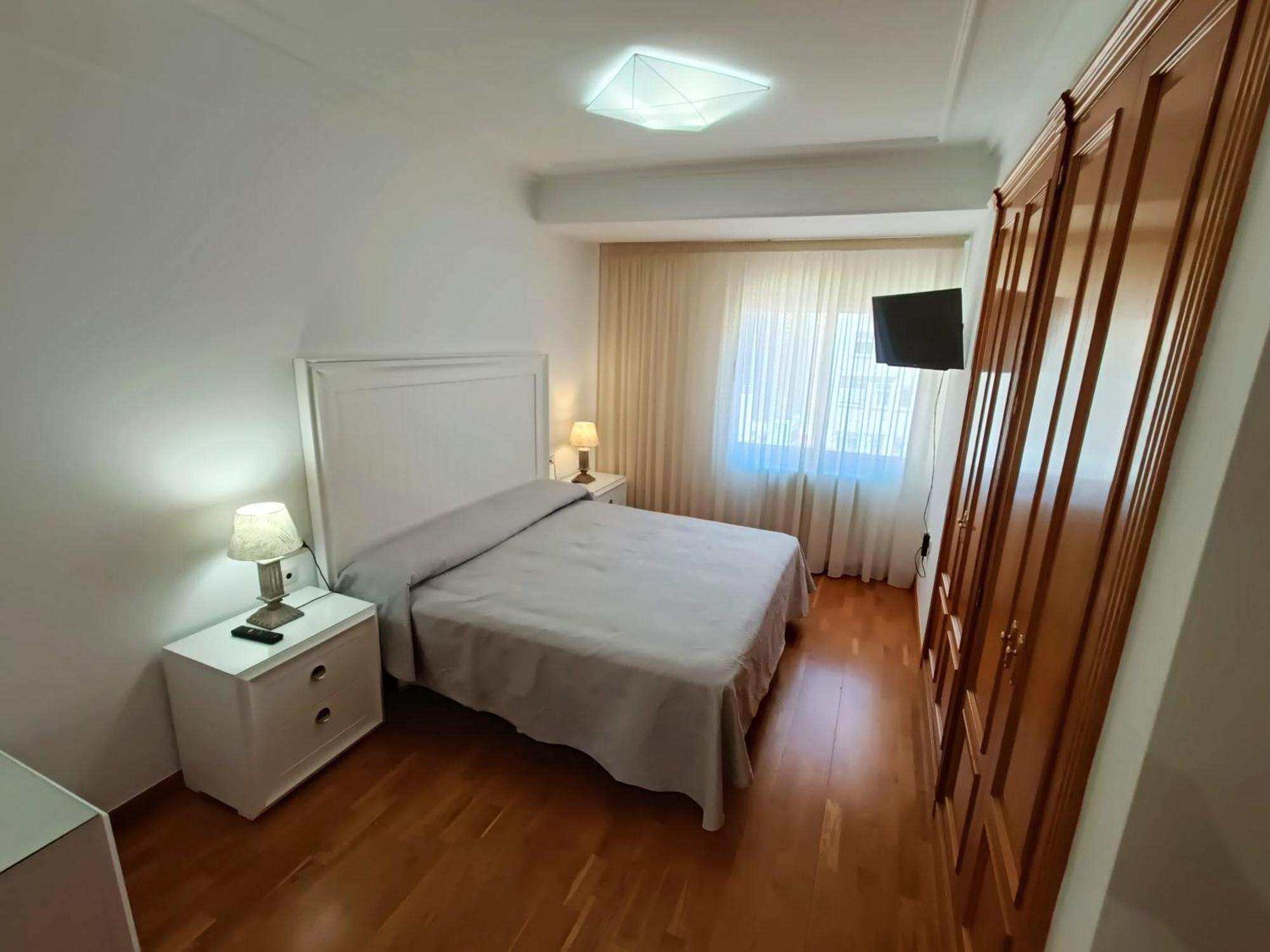 Apartment Piso En Pleno Centro De Con Garaje *
