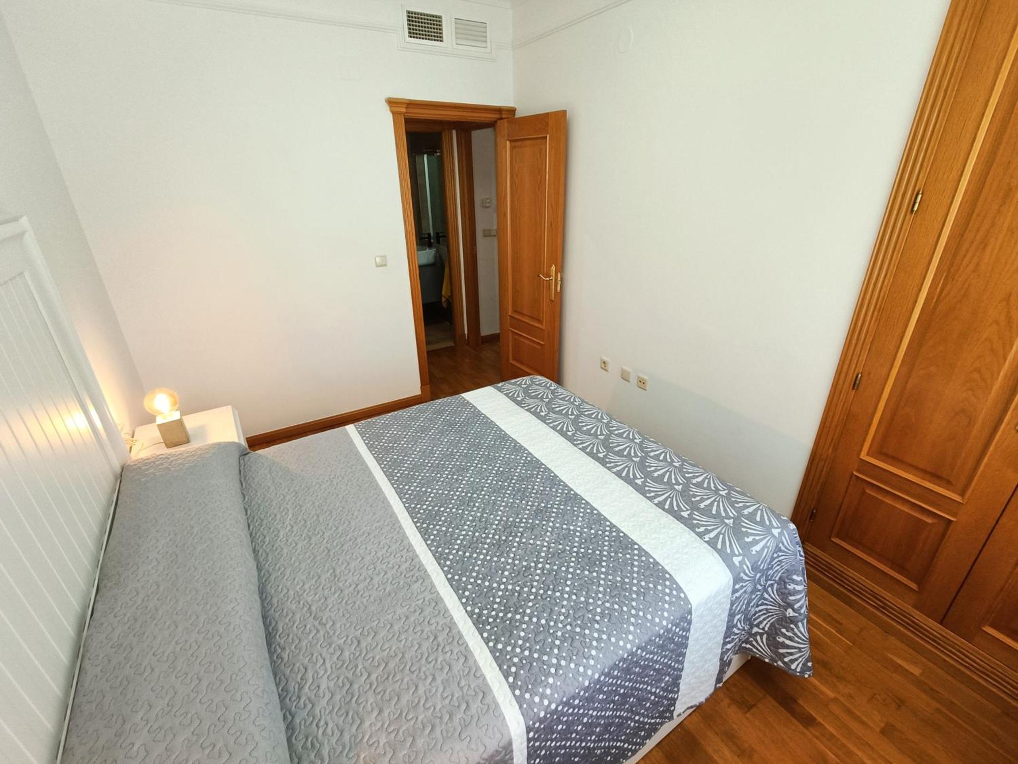 Apartment Piso En Pleno Centro De Con Garaje