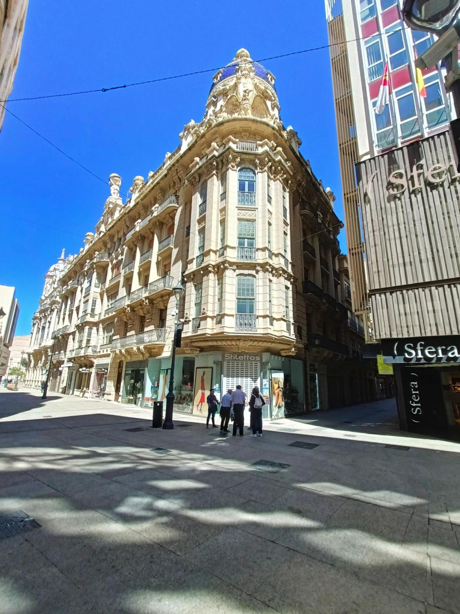 Piso En Pleno Centro De Con Garaje Apartment